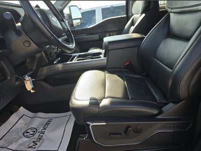 2023 Ford Super Duty F-350 SRW LARIAT