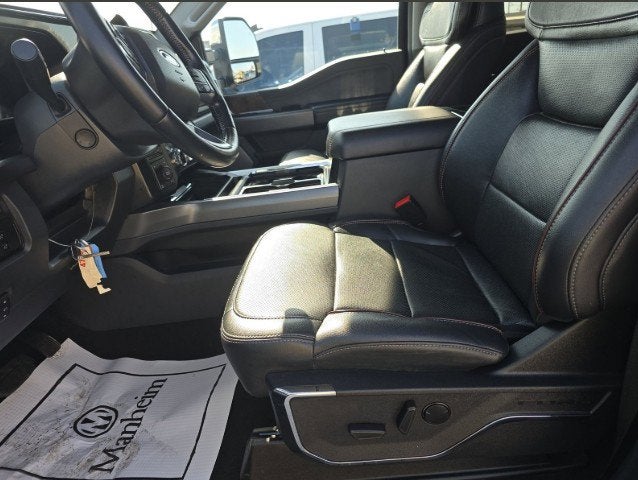 2023 Ford Super Duty F-350 SRW LARIAT