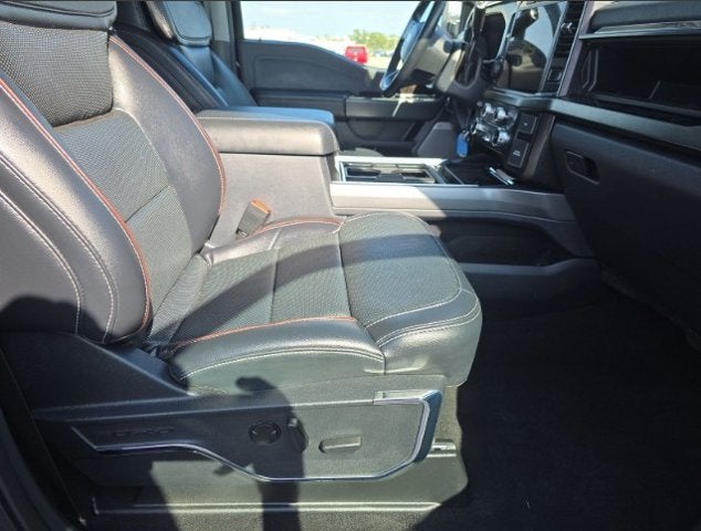 2023 Ford Super Duty F-350 SRW LARIAT