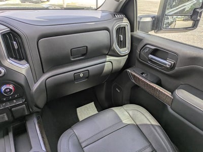 2023 GMC Sierra 2500HD Denali