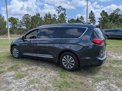 2020 Chrysler Pacifica Hybrid Limited