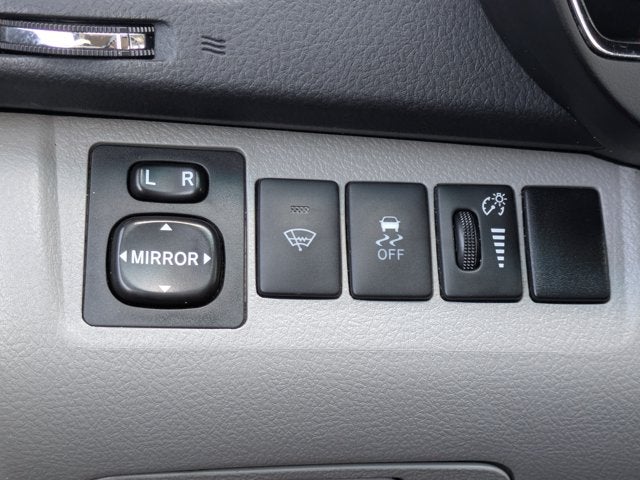 2012 Toyota Highlander Base