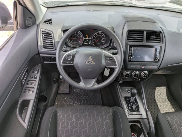 2025 Mitsubishi Outlander Sport LE