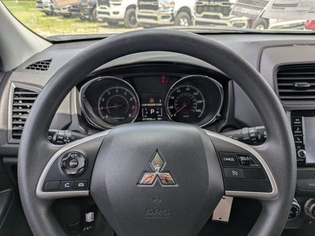2025 Mitsubishi Outlander Sport LE