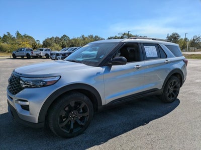 2023 Ford Explorer ST-Line