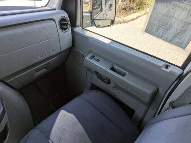 2013 Ford Econoline Cargo Van Commercial