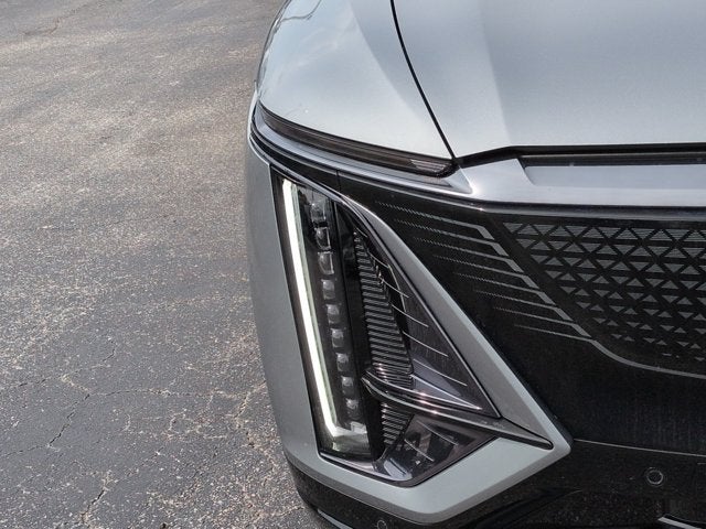 2024 Cadillac LYRIQ Sport