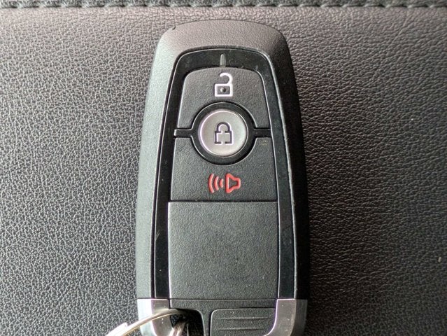 2022 Ford Edge SE