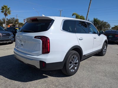 2024 Kia Telluride LX