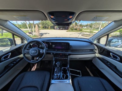 2024 Kia Carnival EX