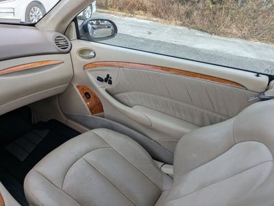 2004 Mercedes-Benz CLK-Class Cabriolet 5.0L