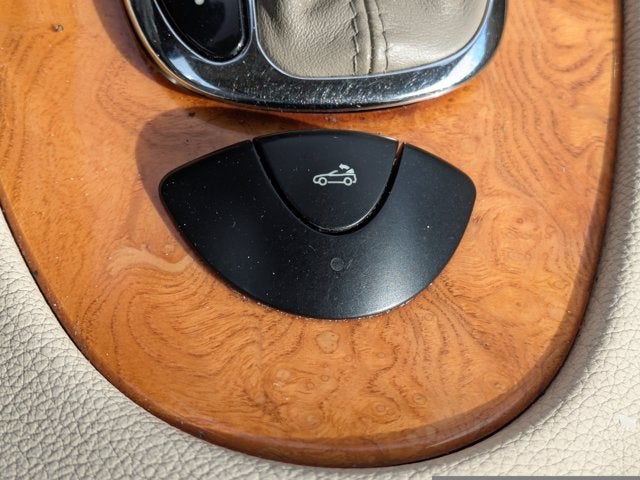 2004 Mercedes-Benz CLK-Class Cabriolet 5.0L