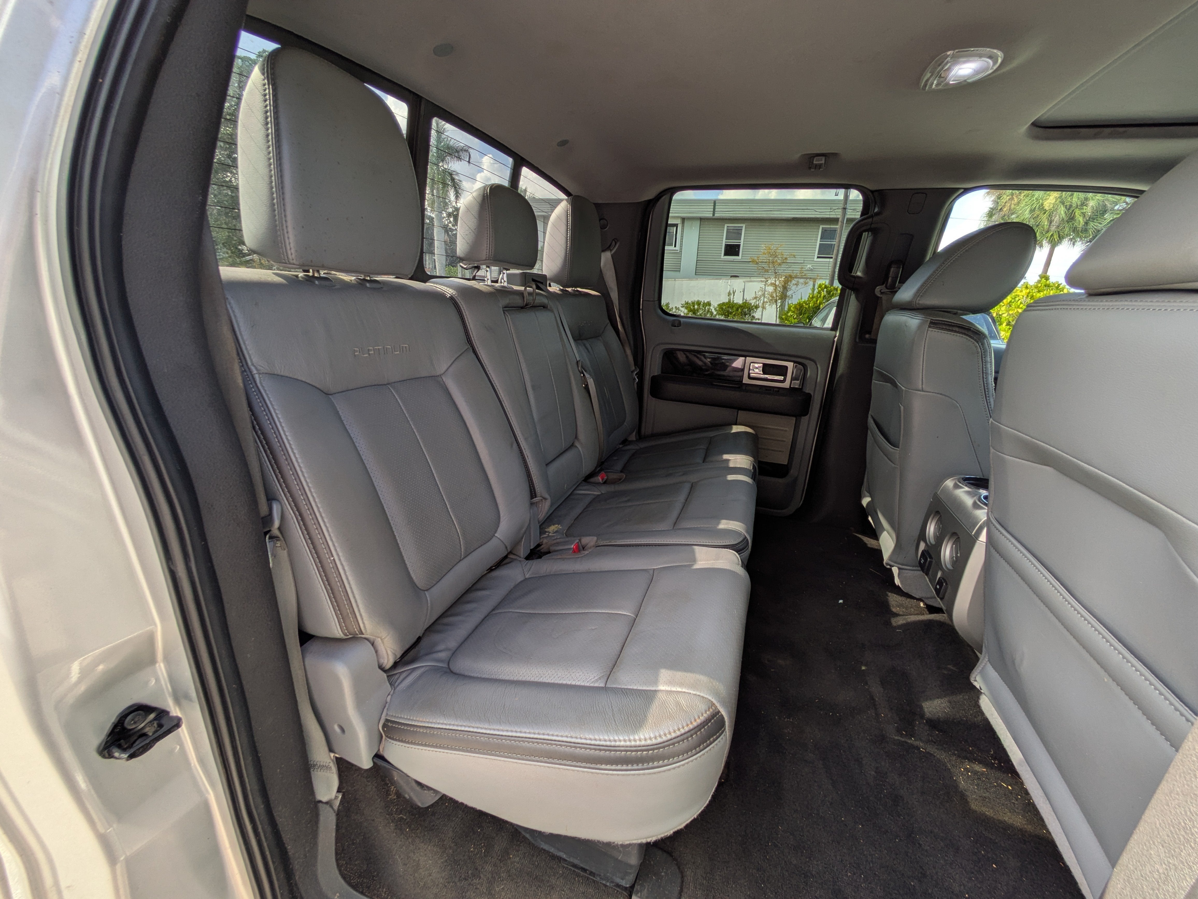 2011 Ford F-150 Platinum