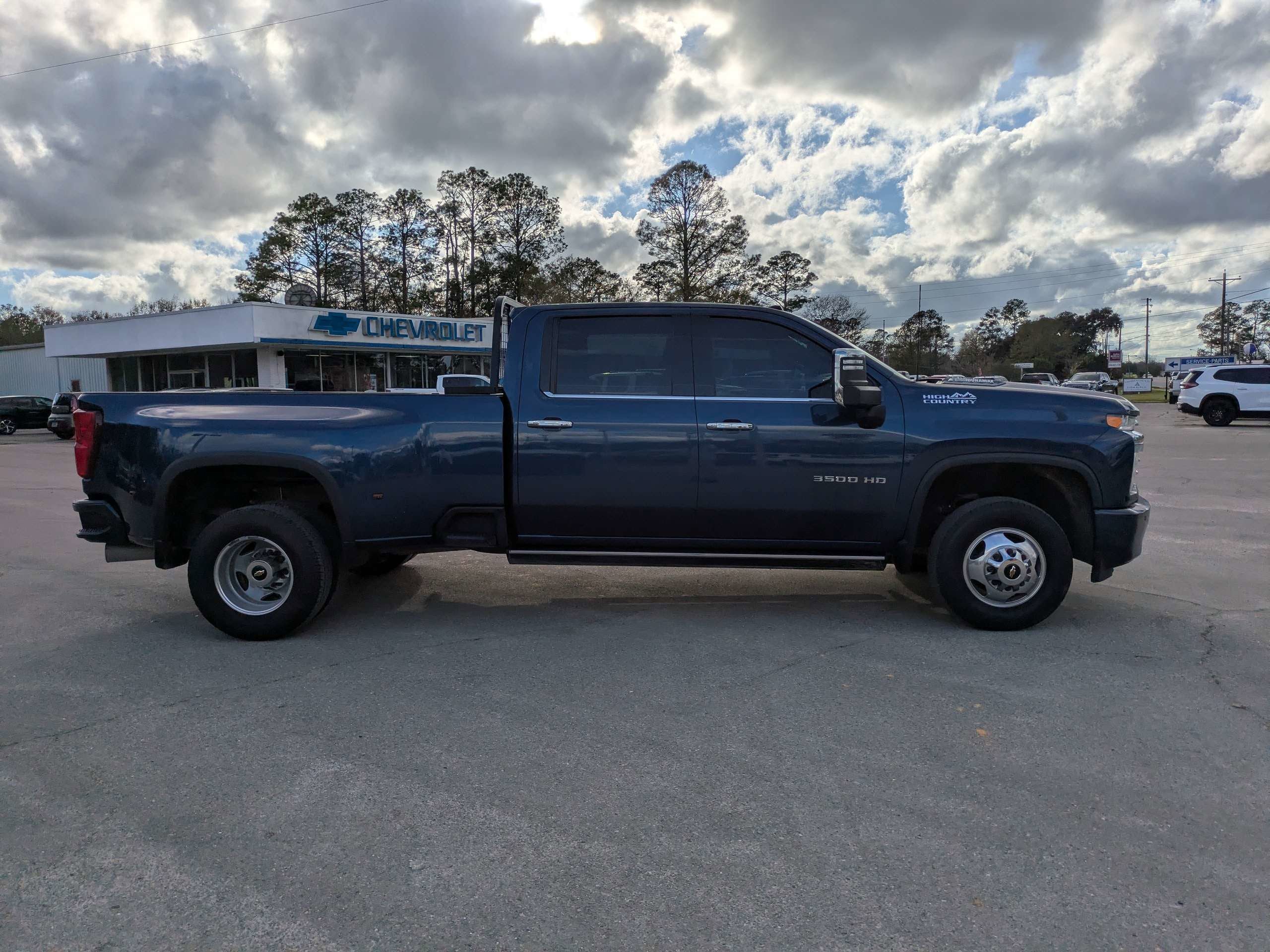 2023 Chevrolet Silverado 3500 HD High Country DRW