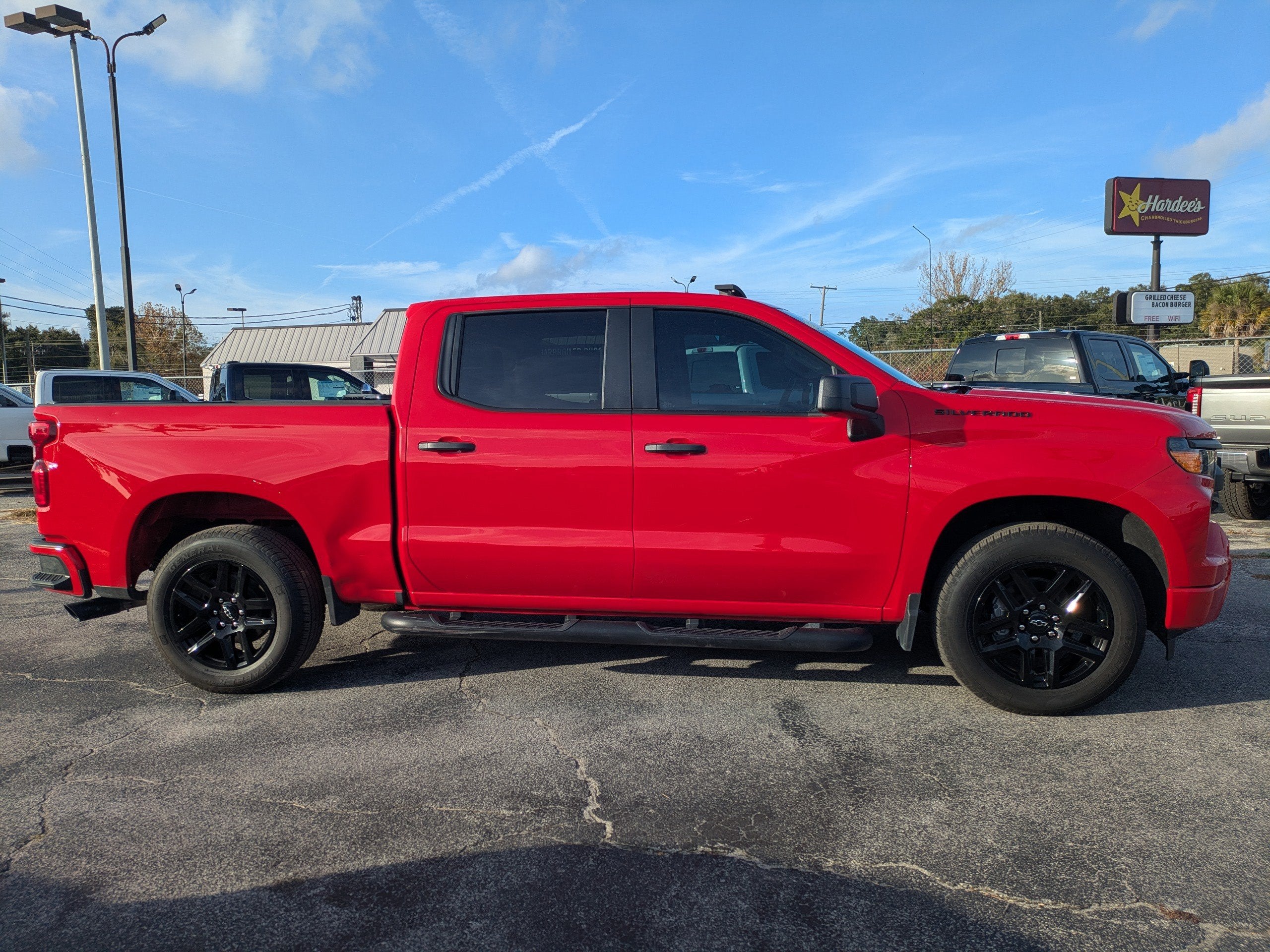 2024 Chevrolet Silverado 1500 Custom