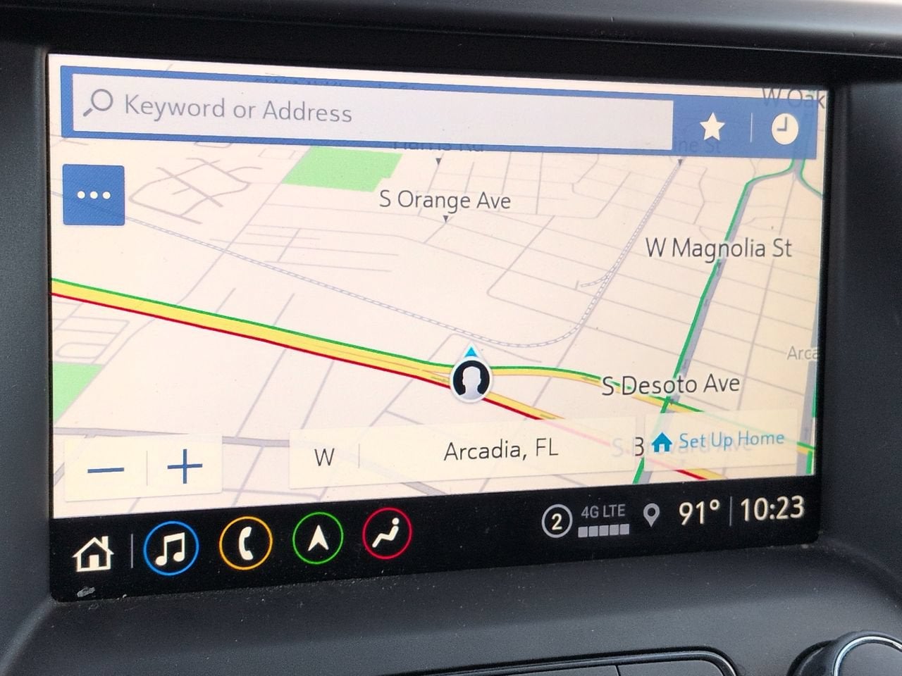 2023 GMC Acadia AT4