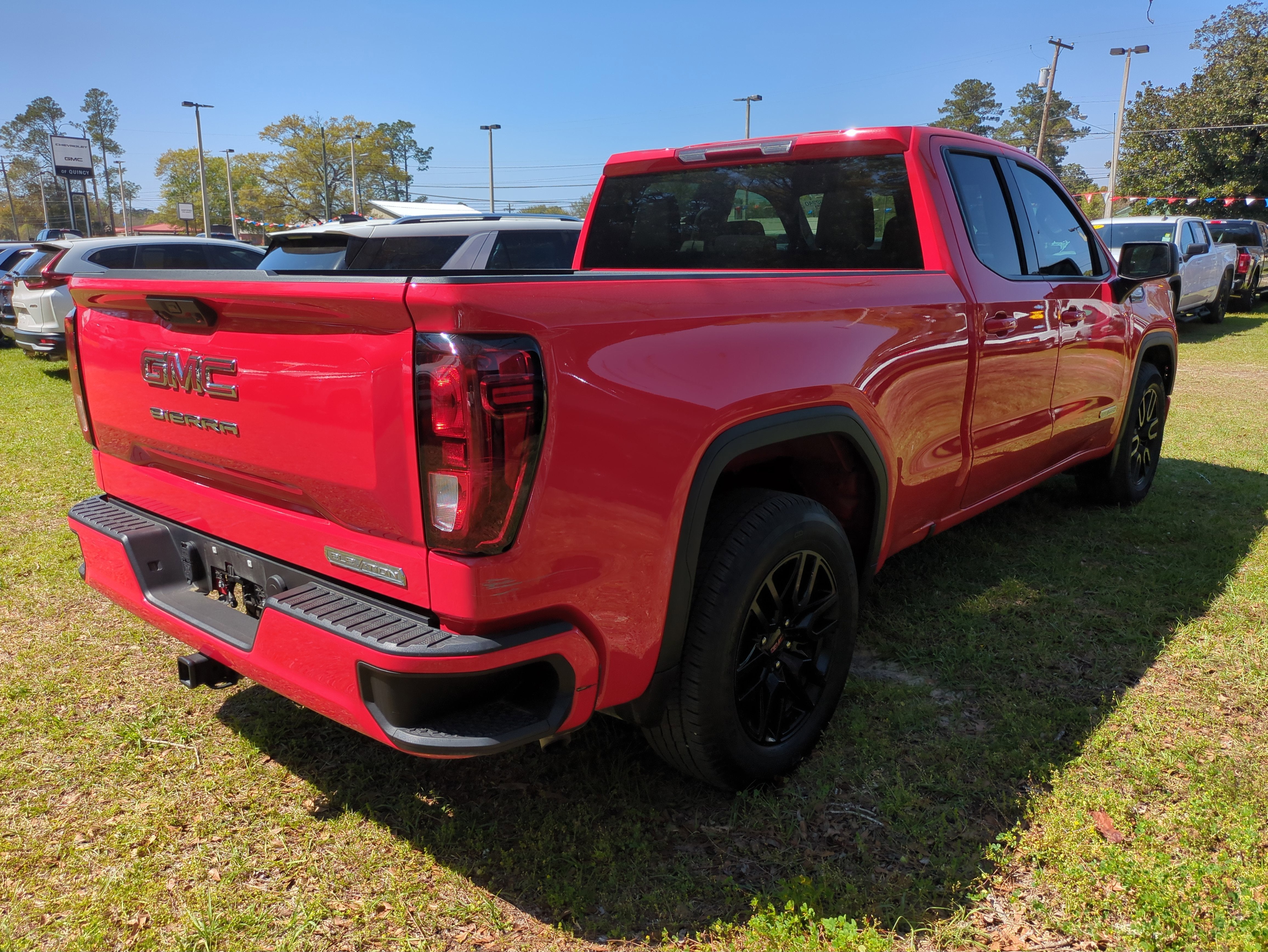 2025 GMC Sierra 1500 Elevation