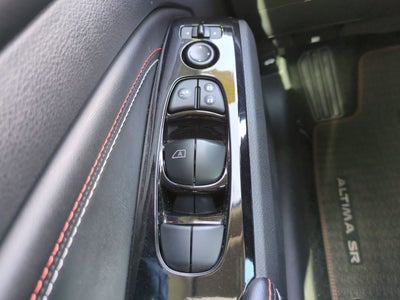 2023 Nissan Altima SR VC-Turbo FWD