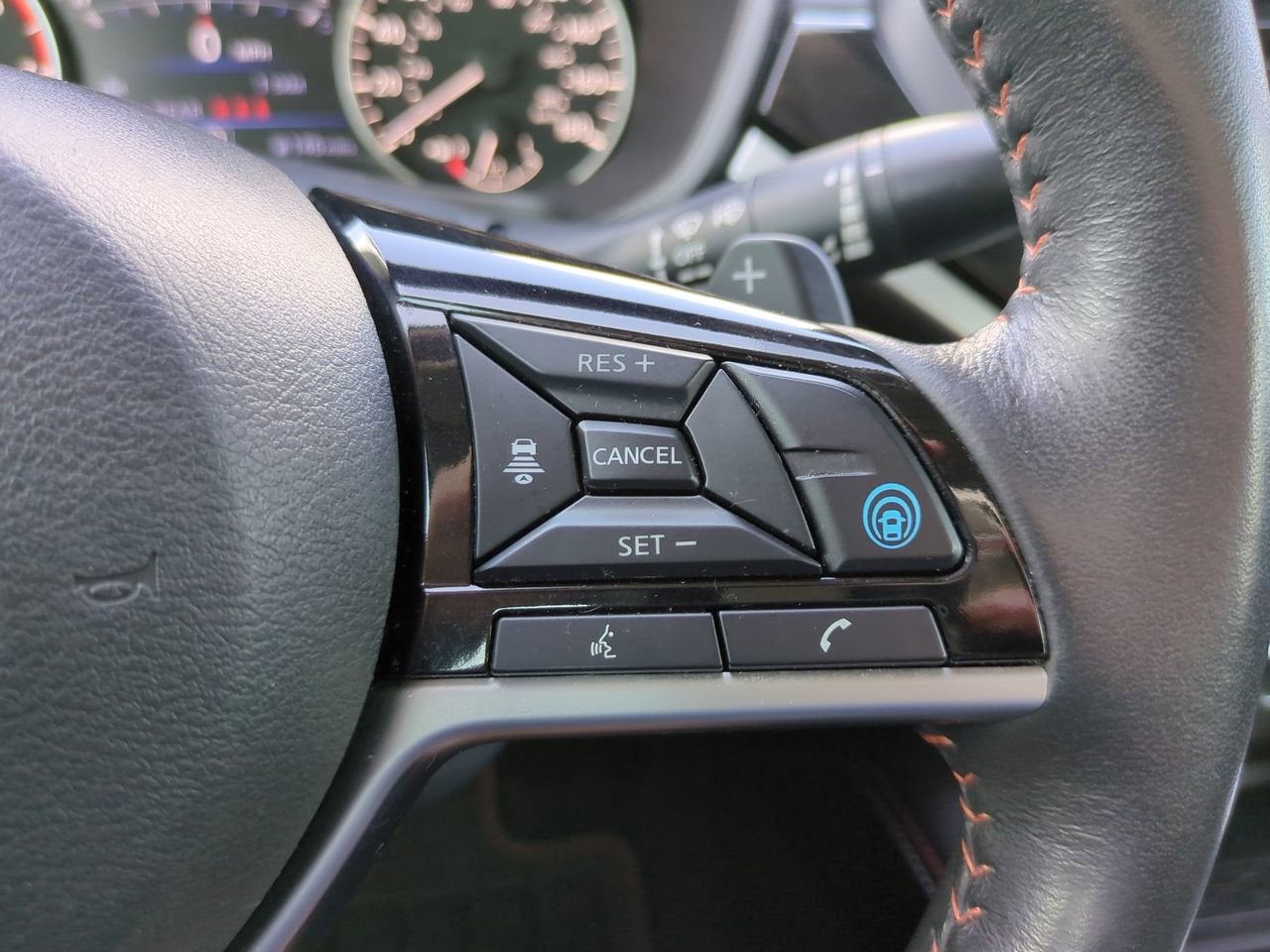 2023 Nissan Altima SR VC-Turbo FWD