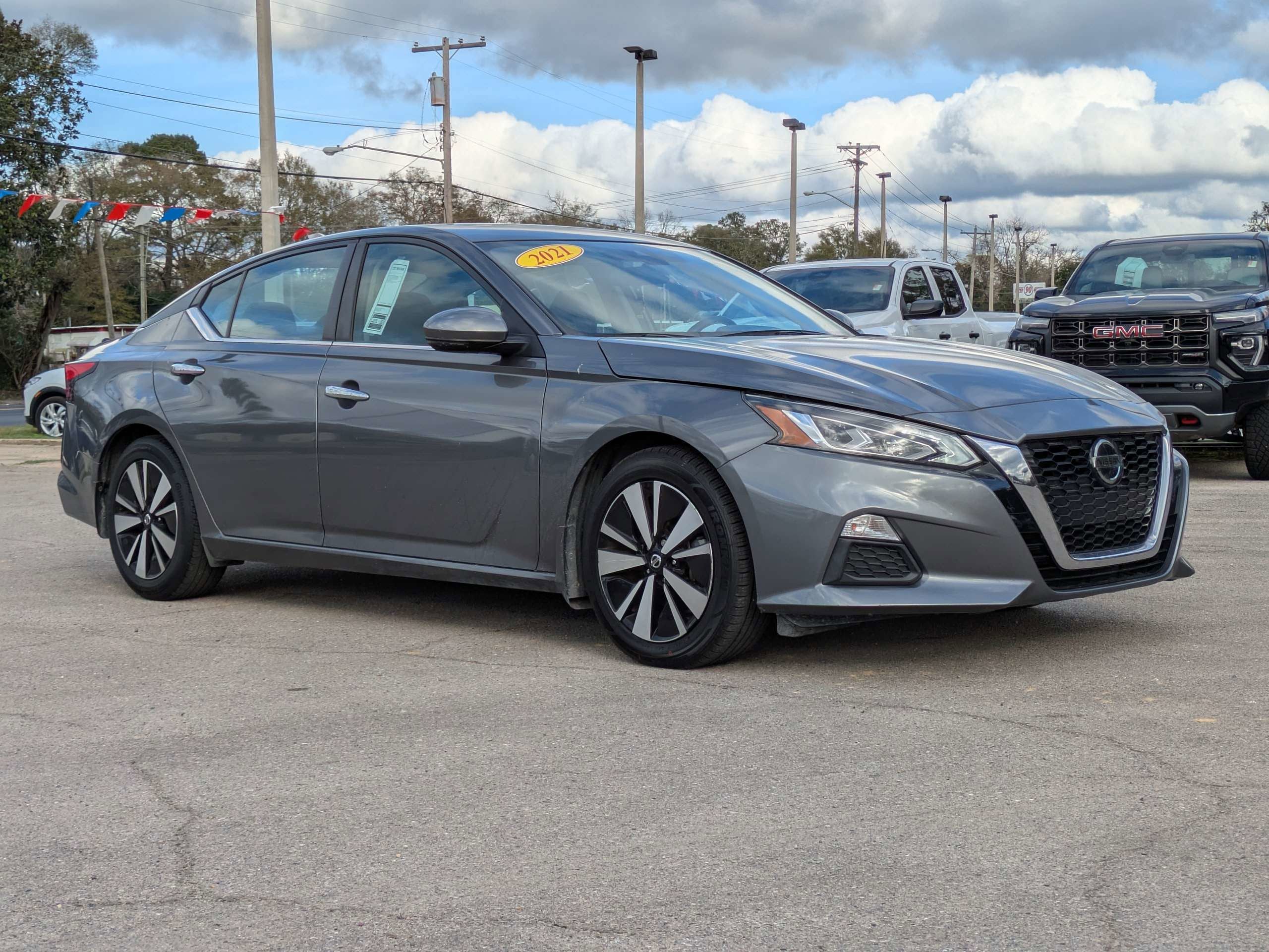 2021 Nissan Altima SV FWD