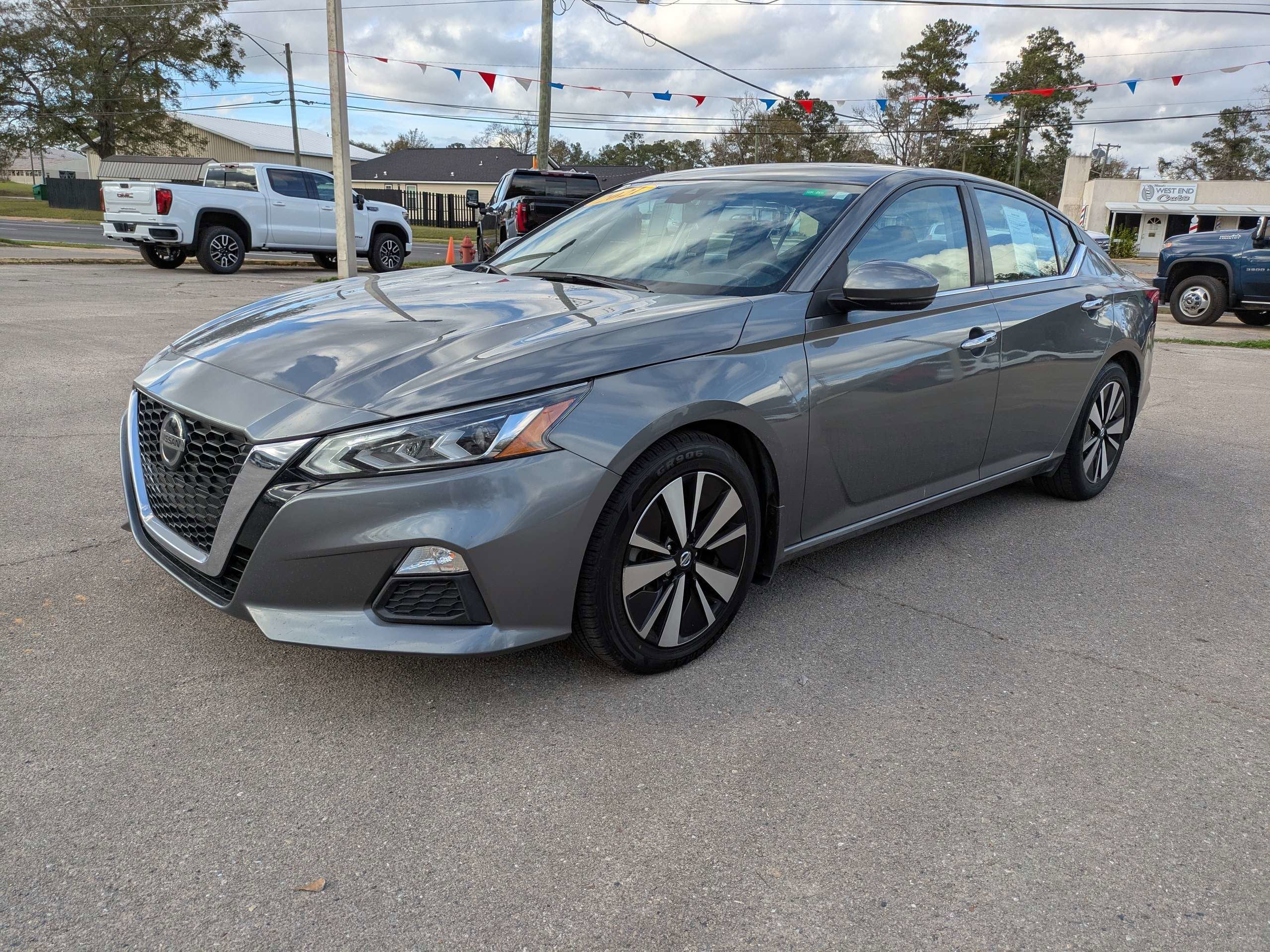 2021 Nissan Altima SV FWD