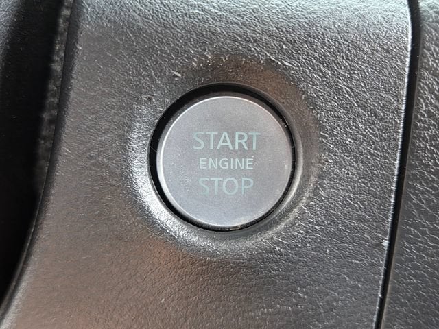2022 Nissan Frontier Crew Cab SV 4x4