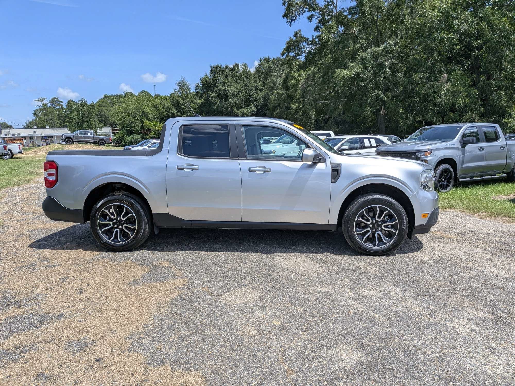 2022 Ford Maverick XL