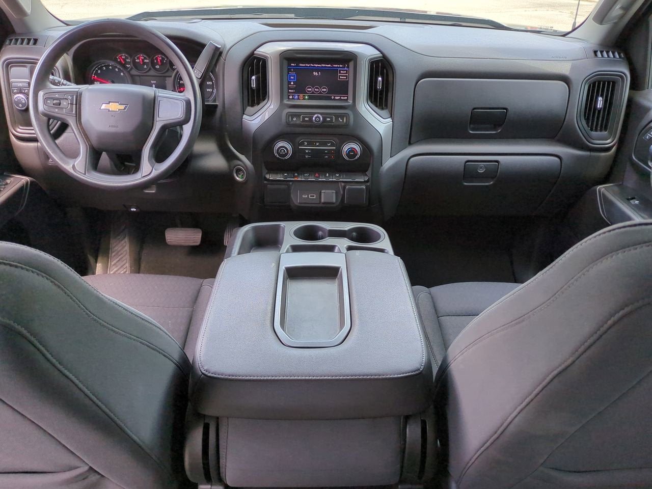 2022 Chevrolet Silverado 1500 Custom