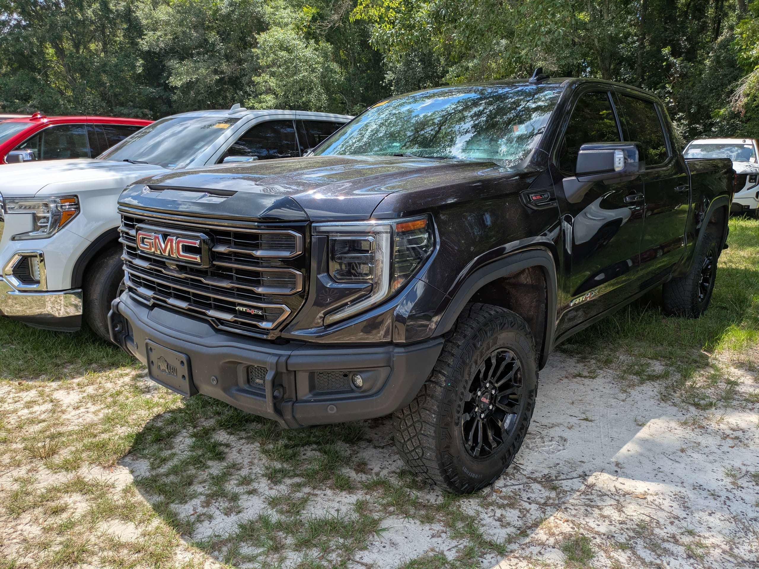 2023 GMC Sierra 1500 AT4X
