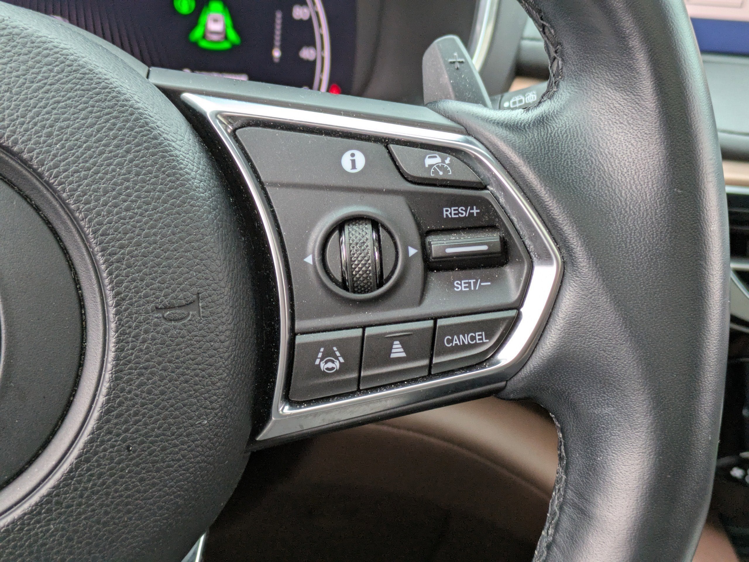 2022 Acura MDX w/Technology Package