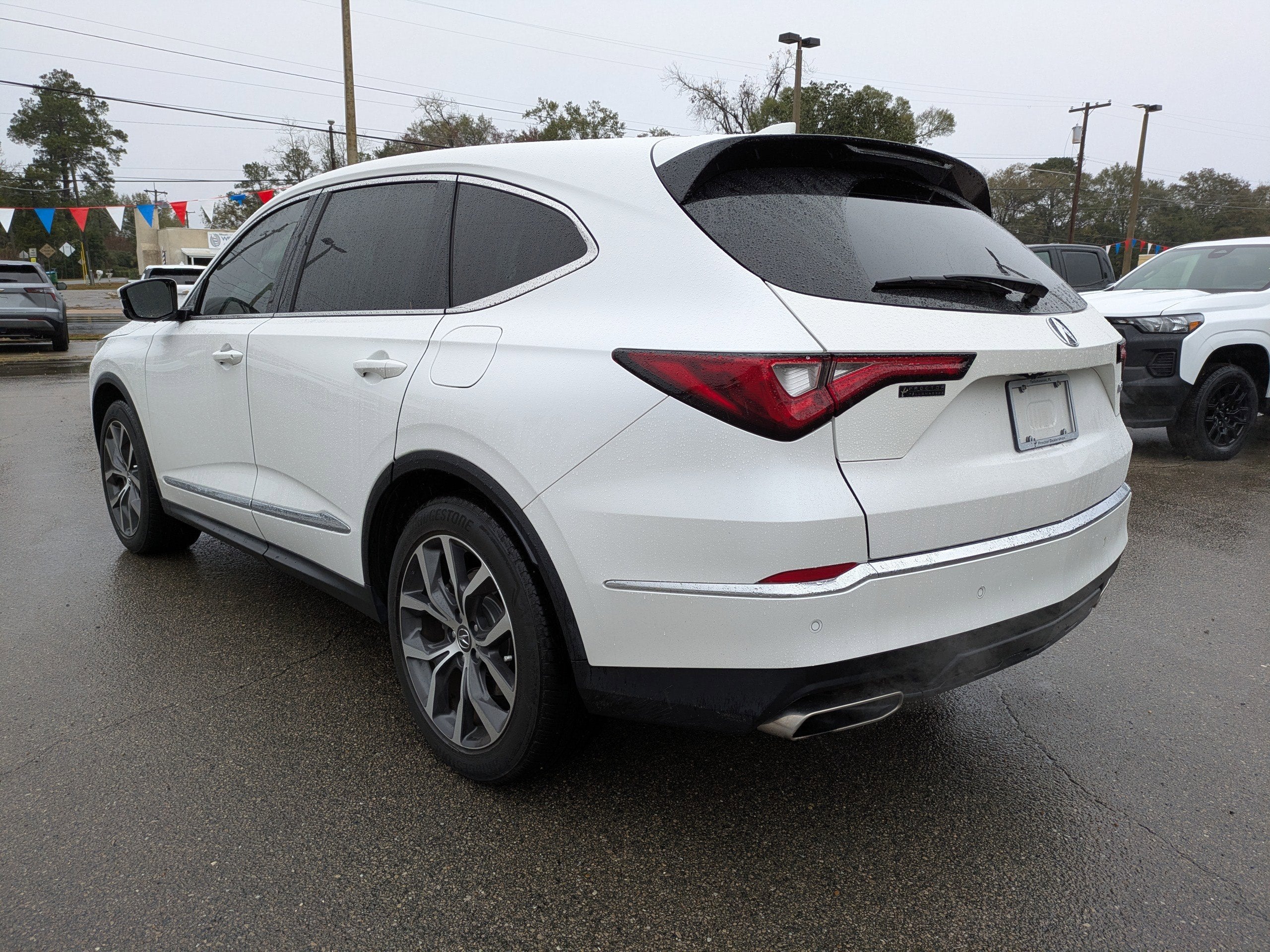 2022 Acura MDX w/Technology Package