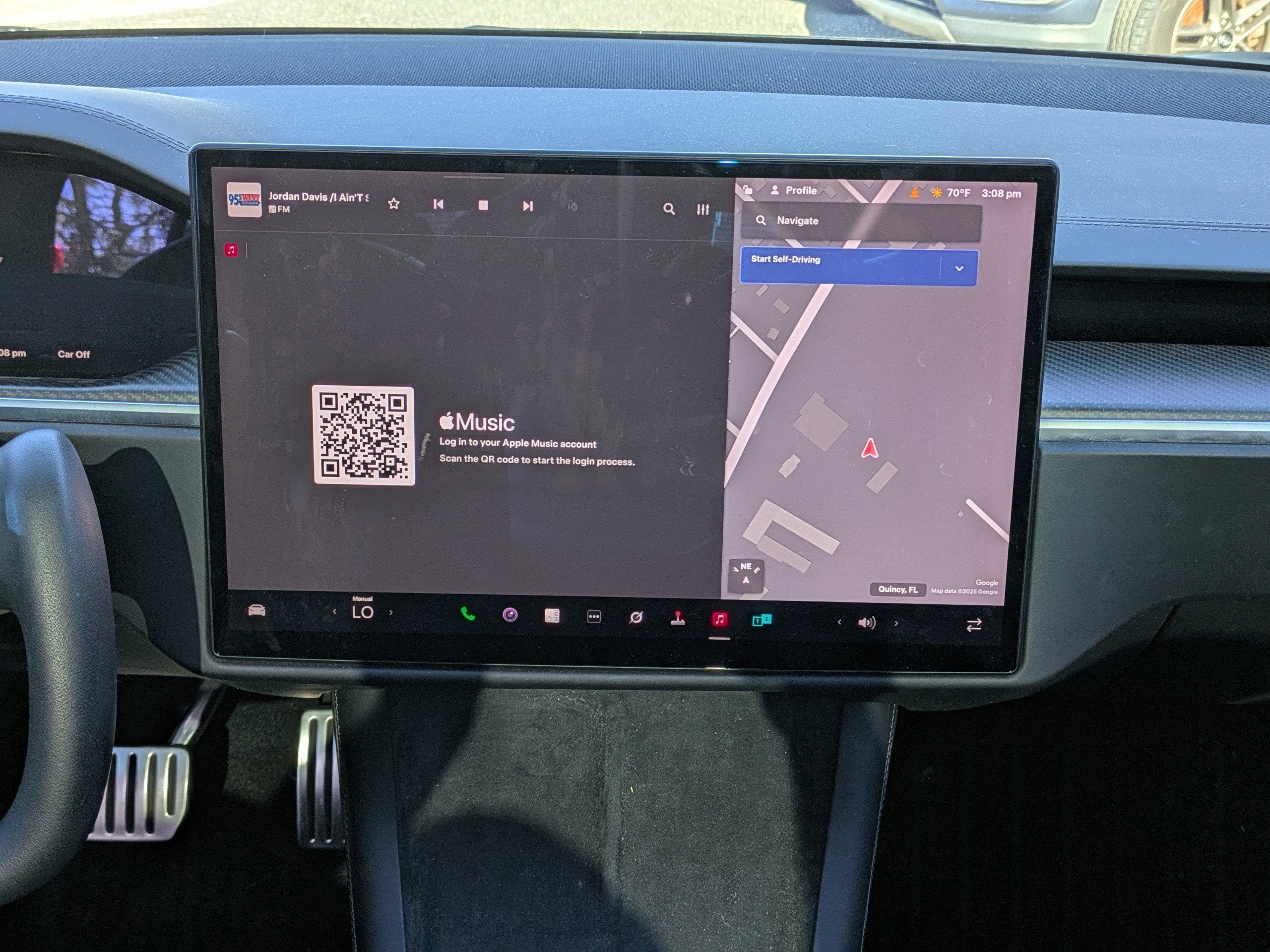 2023 Tesla Model S Plaid Tri Motor All-Wheel Drive