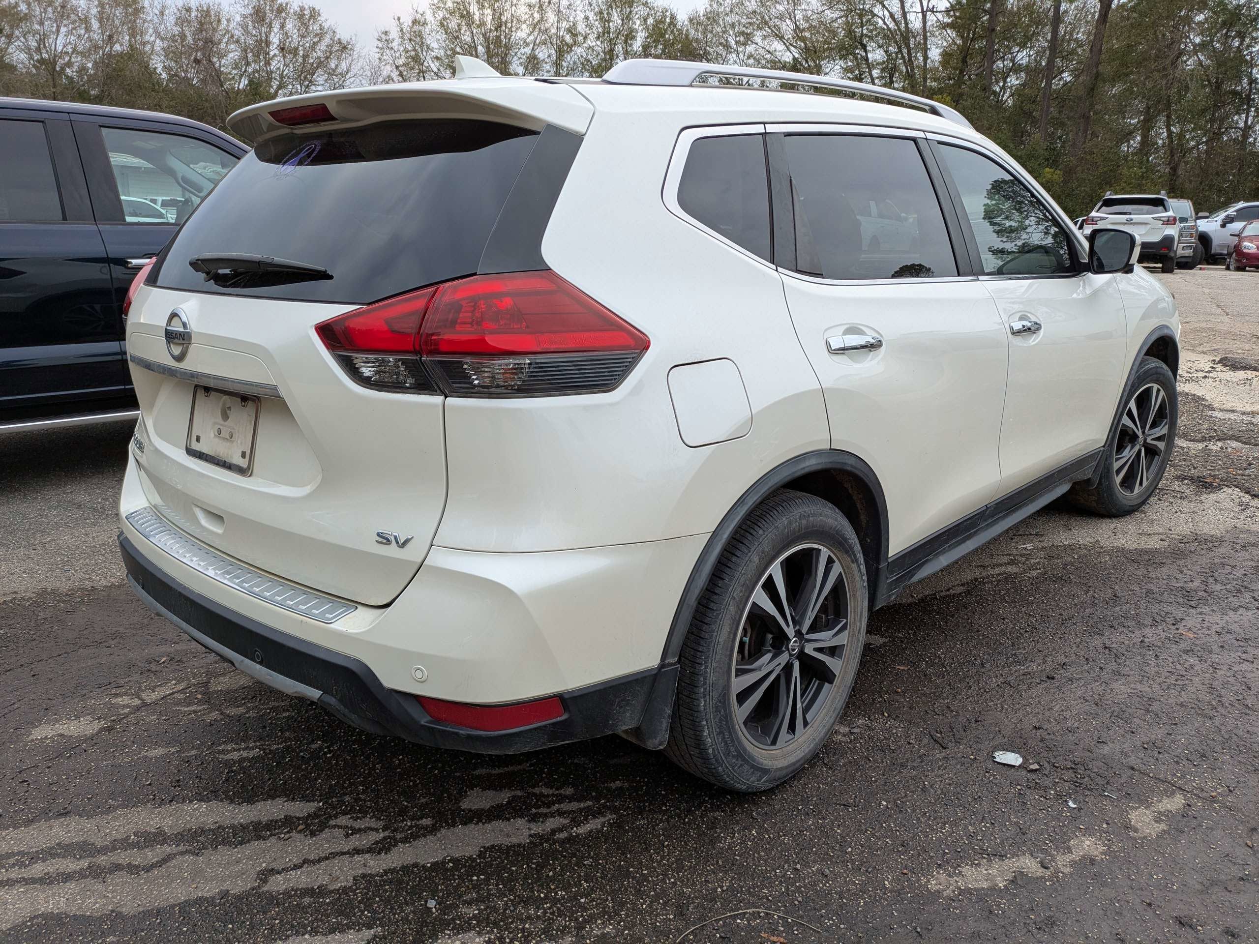 2020 Nissan Rogue SV FWD