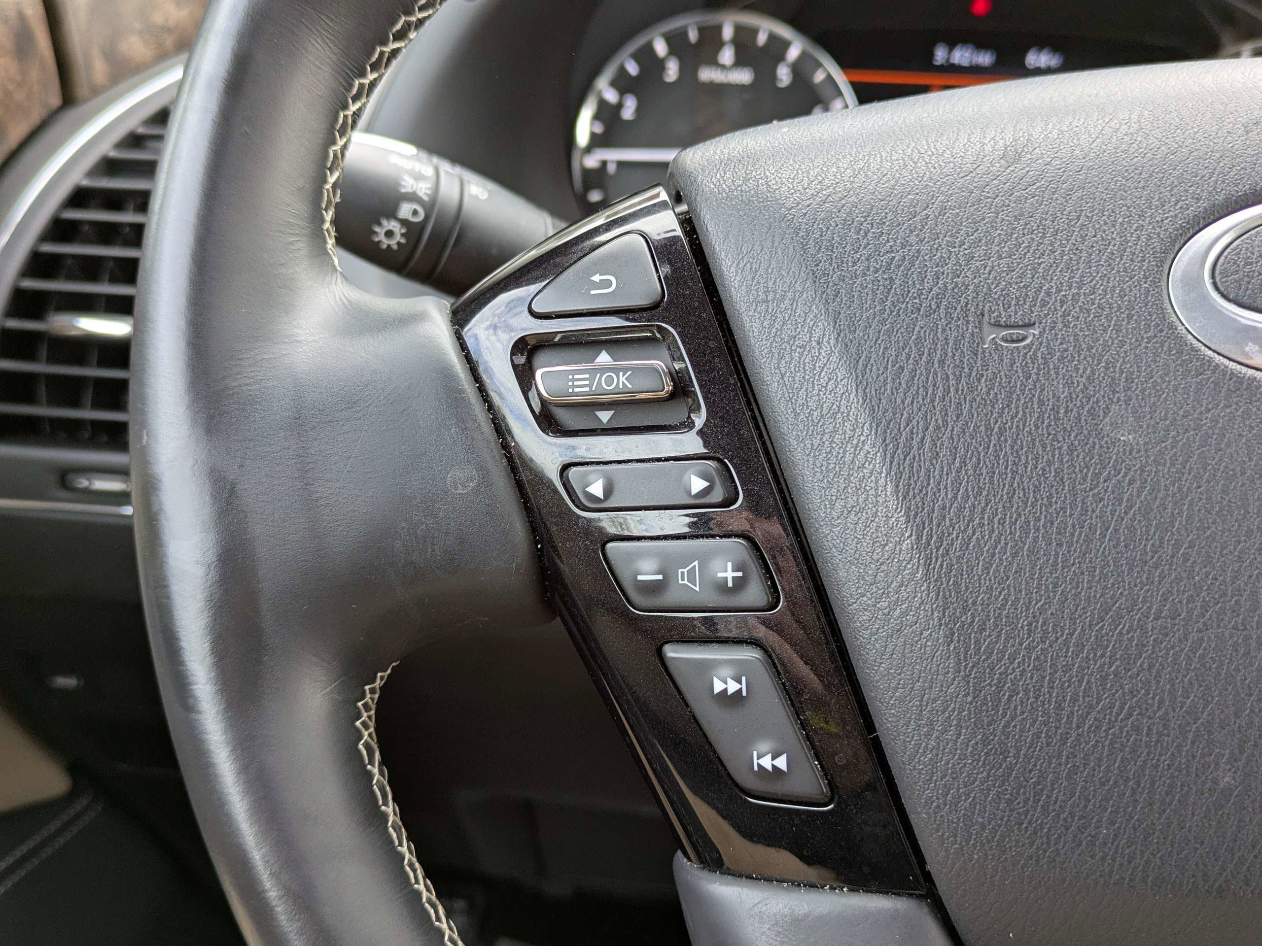 2023 INFINITI QX80 PREMIUM SELECT AWD