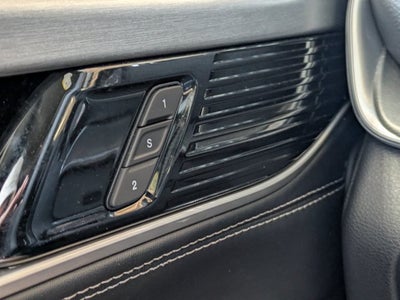 2025 Jeep Wagoneer 4WD
