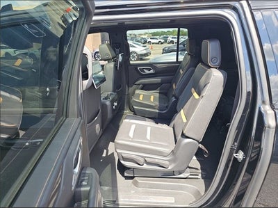 2023 GMC Yukon XL AT4