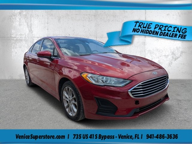 2020 Ford Fusion SE