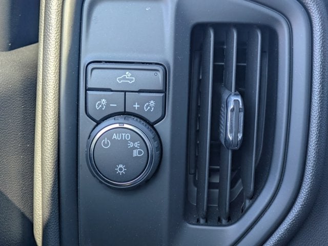2022 Chevrolet Silverado 1500 Custom - Photo 27