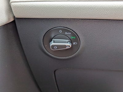 2025 Volkswagen Taos S