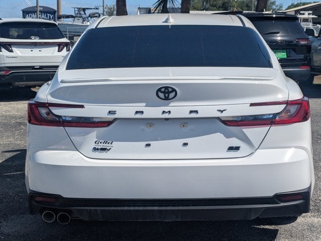 2025 Toyota Camry SE