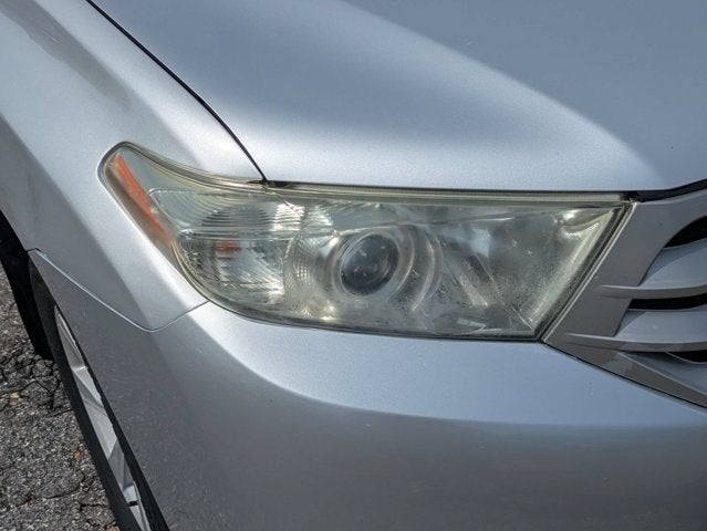 2013 Toyota Highlander Base