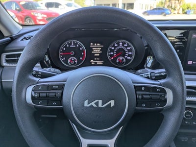 2022 Kia K5 LXS