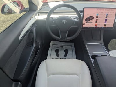 2023 Tesla Model 3 RWD