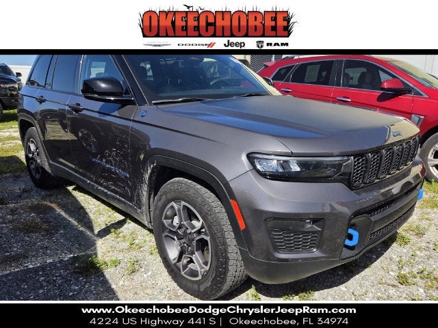 2022 Jeep Grand Cherokee 4xe Trailhawk