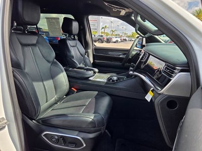 2022 Jeep Wagoneer Series II