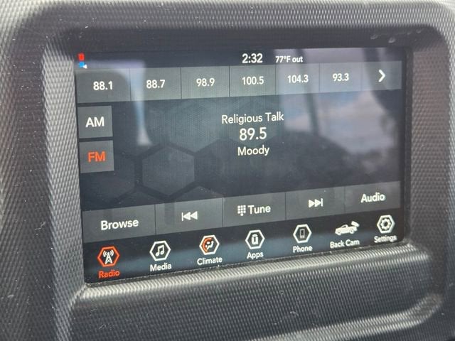 2023 Jeep Gladiator Sport