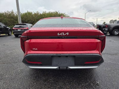 2025 Kia K4 LXS