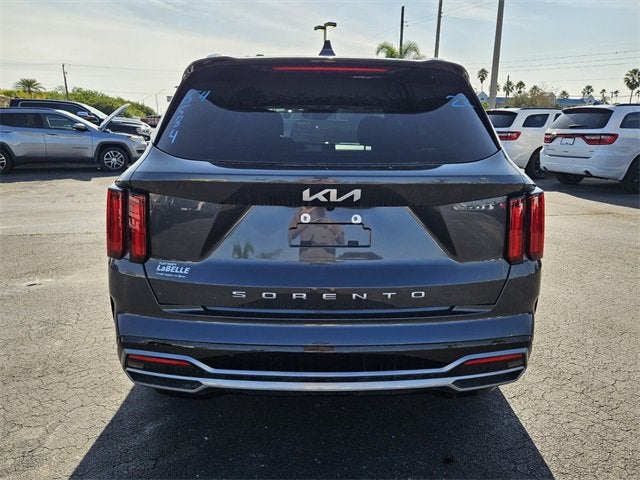 2022 Kia Sorento SX