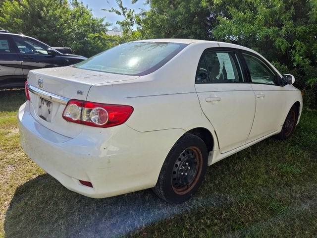 2013 Toyota Corolla LE