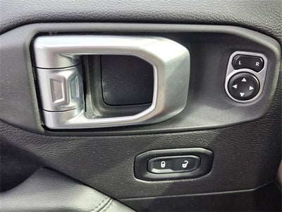 2020 Jeep Wrangler Unlimited Sahara Altitude